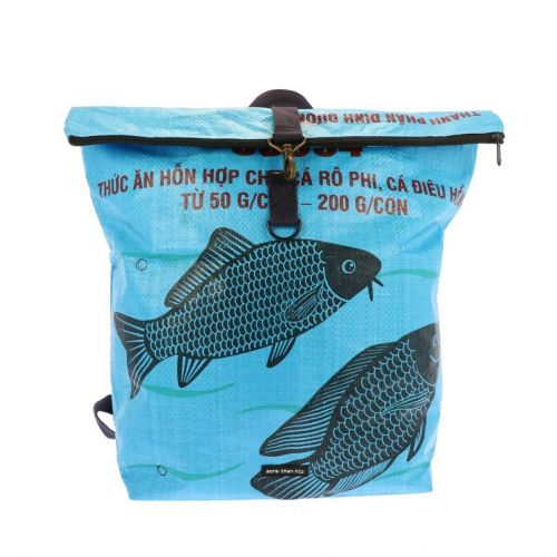Cement bag outlet recycling