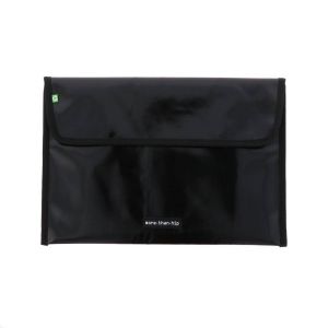 15.6 inch laptop sleeve from recycled truck tarp - Warschau
