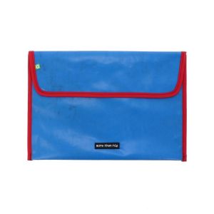 15.6 inch laptop sleeve from recycled truck tarp - Warschau