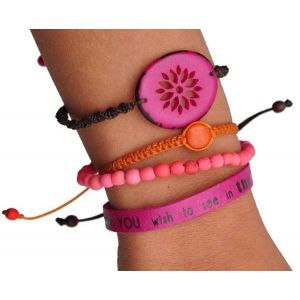 Colombianas - set of colourful handmade bracelets - fuchsia/coral