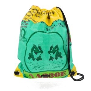 Drawstring rucksack from recycled animal feed bags - Chenda frogs