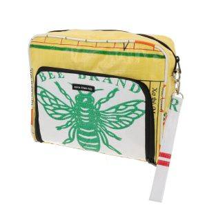 XL toiletry bag 6,5 L of recycled sugar bags - Lexi bee